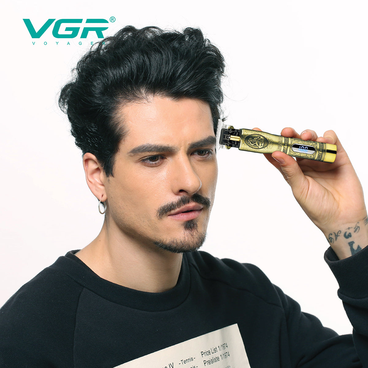 VGR V-091 Professional Hair Trimmer – Stainless Steel Blades
