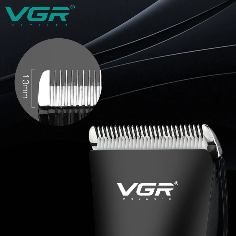 VGR V-185 Professional Hair Clipper for Men – Stainless Steel Blades, Frequency Conversion Motor, 4 Guide Combs