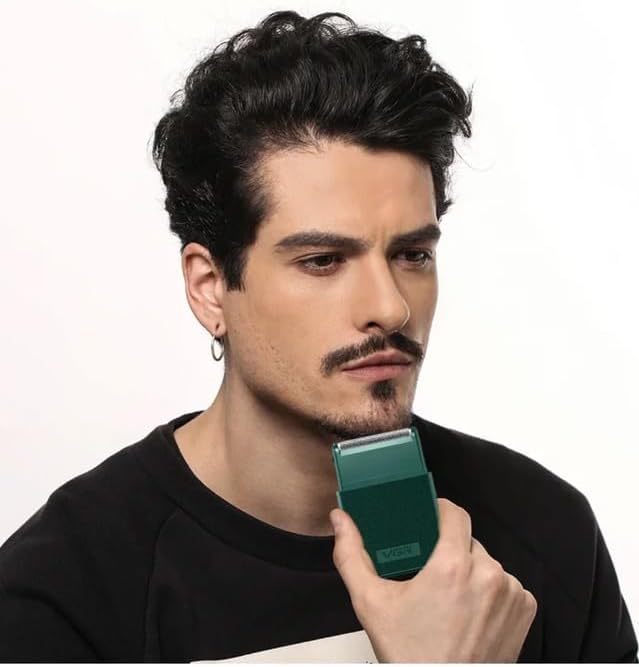 VGR-V-376 Foil Shaver For Men - Precision, USB Rechargeable, Pop-up Trimmer Green