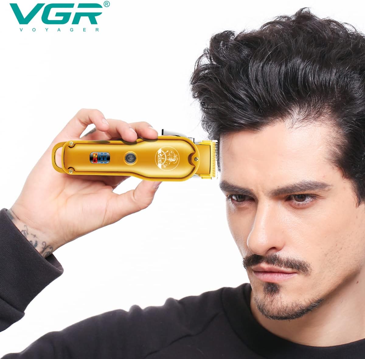 VGR V-650 Professional Hair Clipper with LED Display, Stainless Steel Blades (Gold)