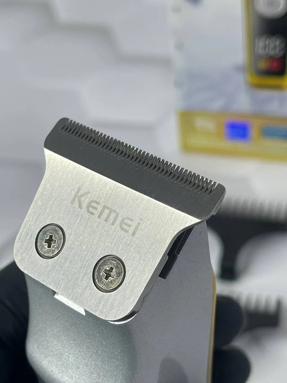 Kemei KM-287 Electric Shaver & Hair Trimmer,cordless,water resistance